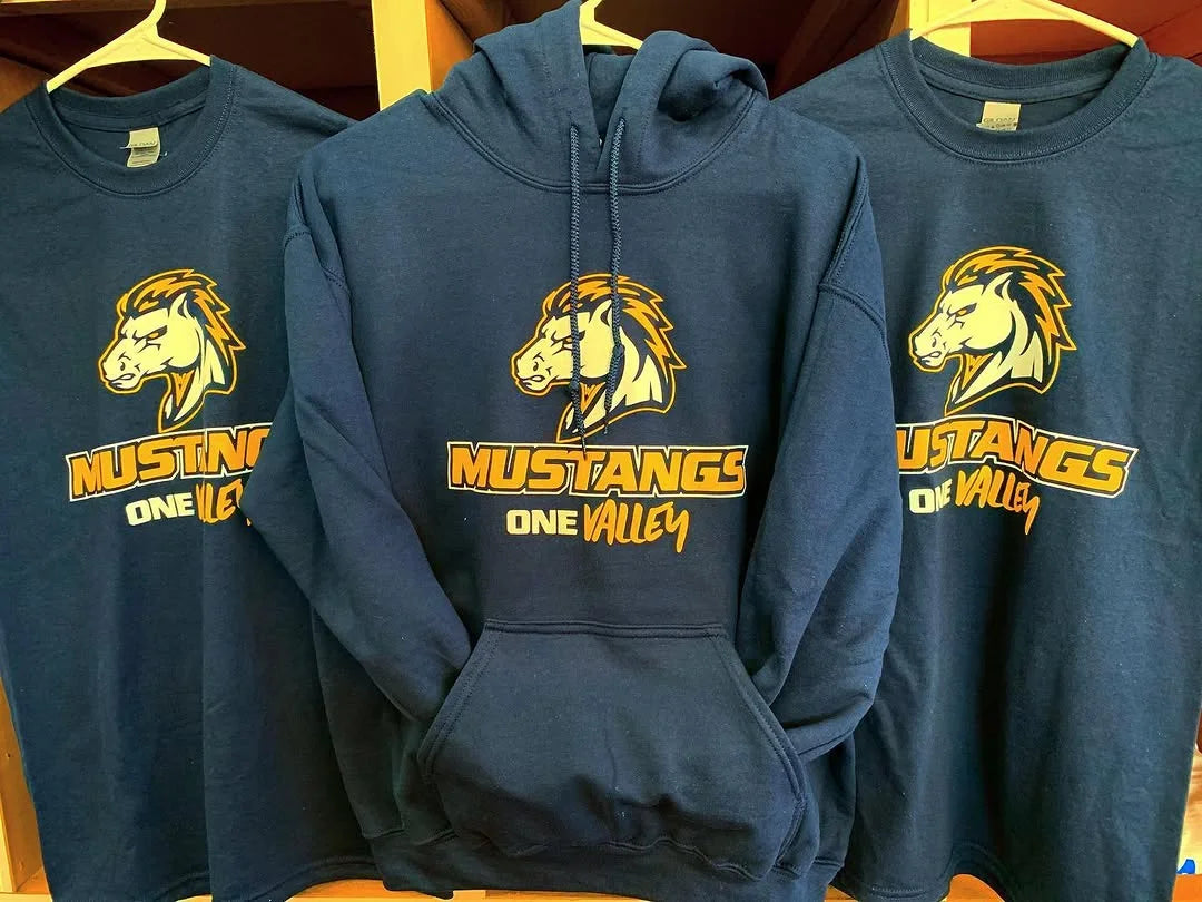 Mustangs One Valley team apparel